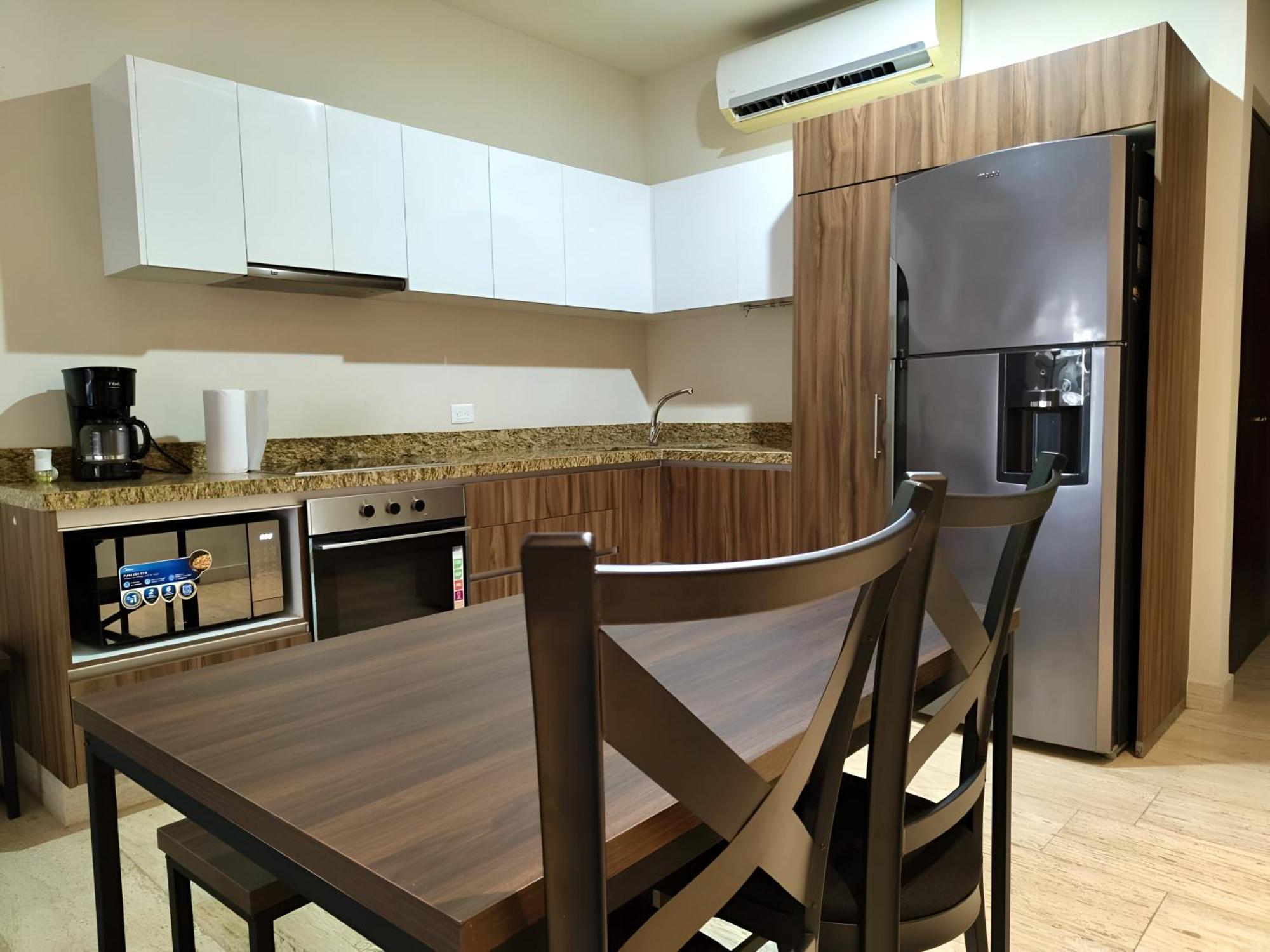 Apartamento Moderna - King - Piscina - 5ta Av - Playa