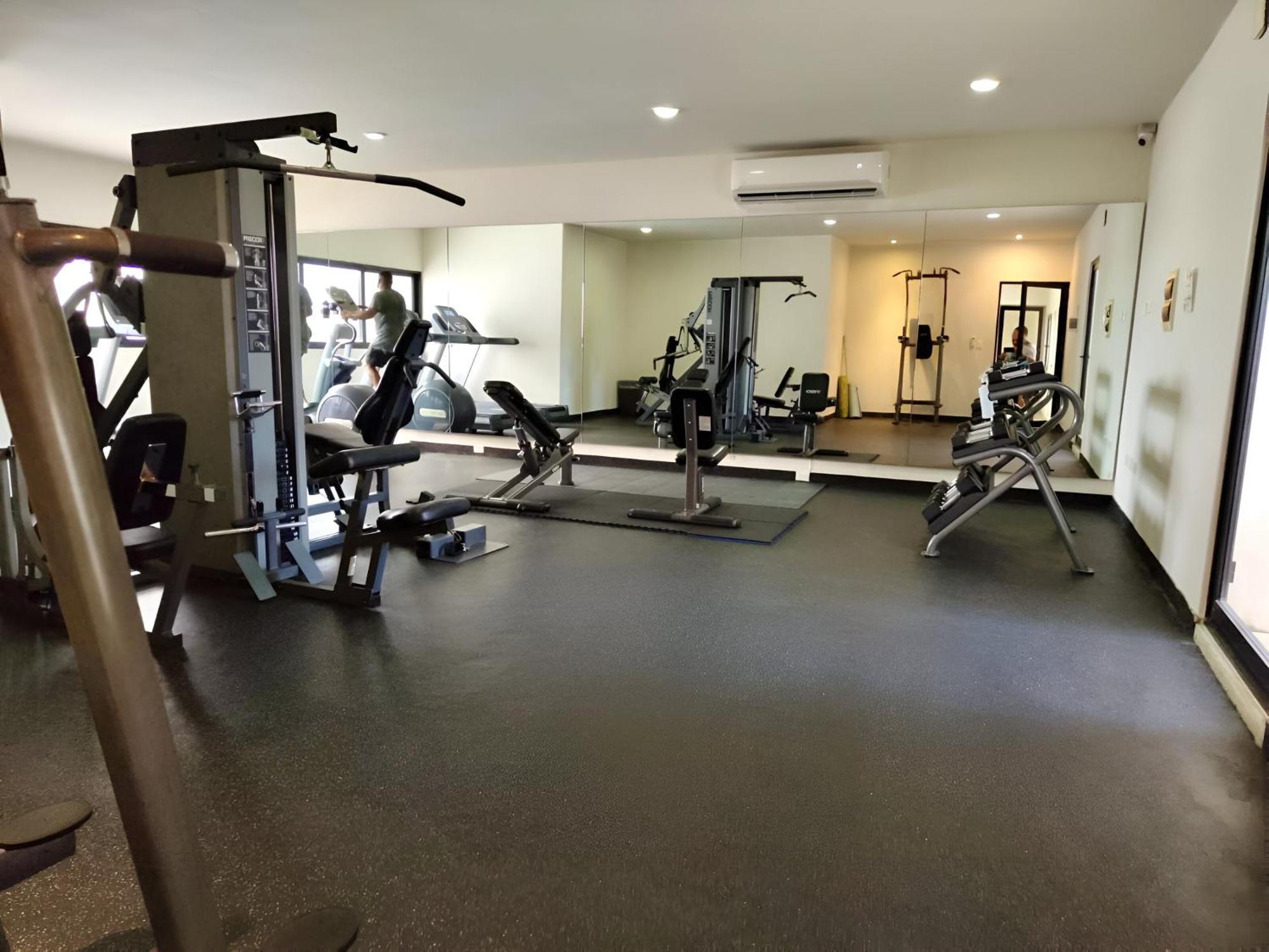 Apartamento Moderna - King - Piscina - 5ta Av - Playa *